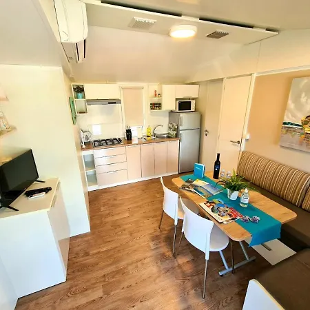 Campsite Mobile Di Mare Iii