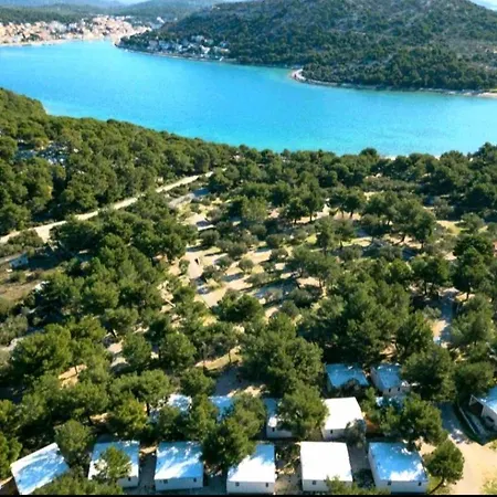 Mobile Di Mare Iii Campsite